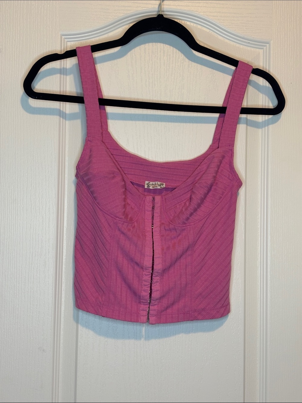Intimately free people small cropped Women’s Pink Ribbed Button-Front Tank Top